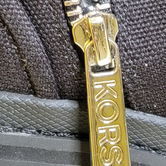 MICHAEL KORS COREY CANVAS COMBAT BOOT( BLACK ) - Picture 3 of 16